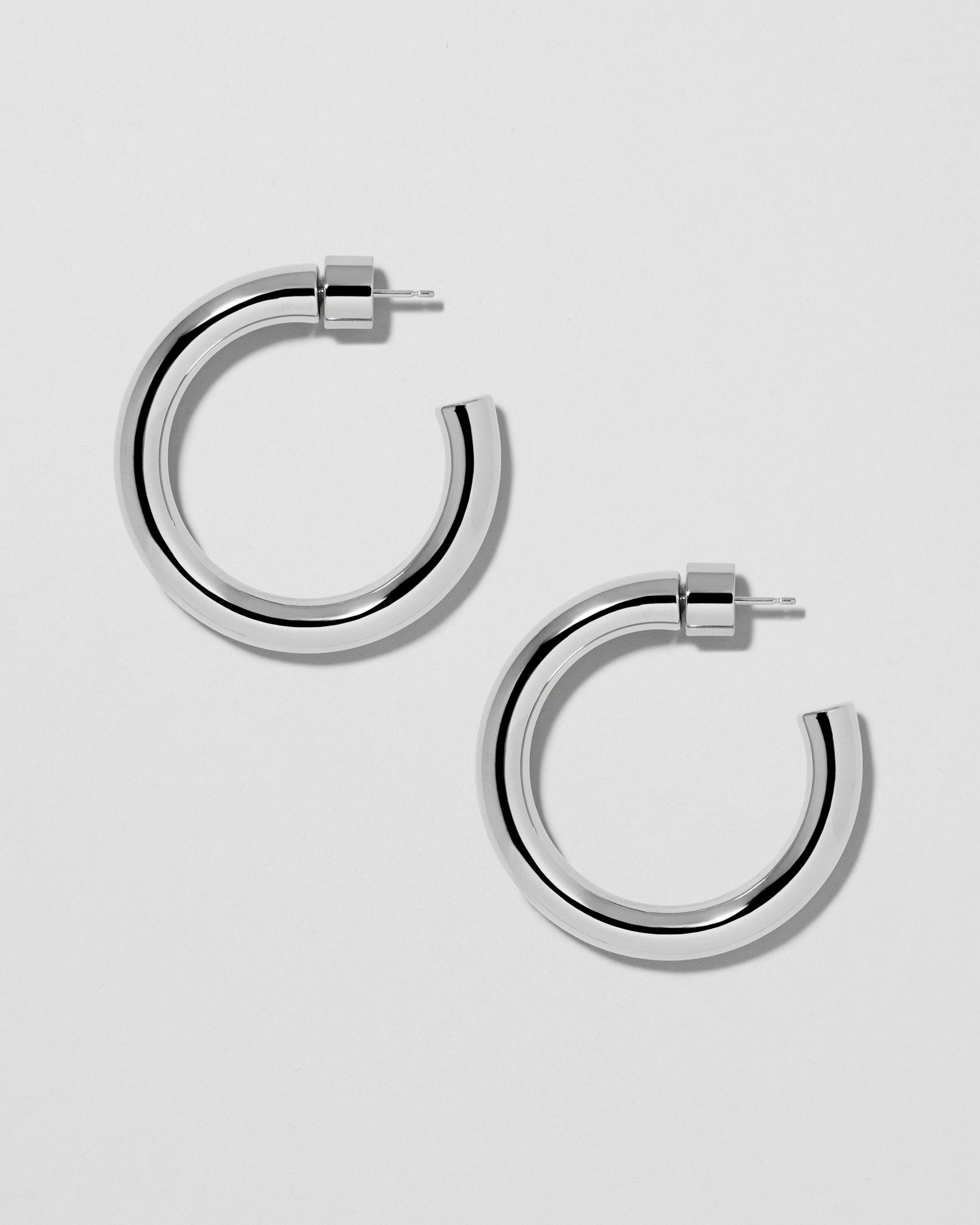 1" Natasha Mini Hoops earring - back view | gold small hoop earrings