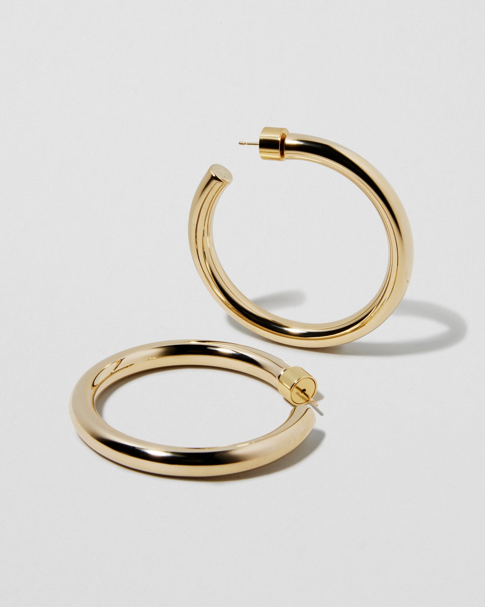 1.5" Natasha Baby Hoops earring - front view | gold hoop earrings