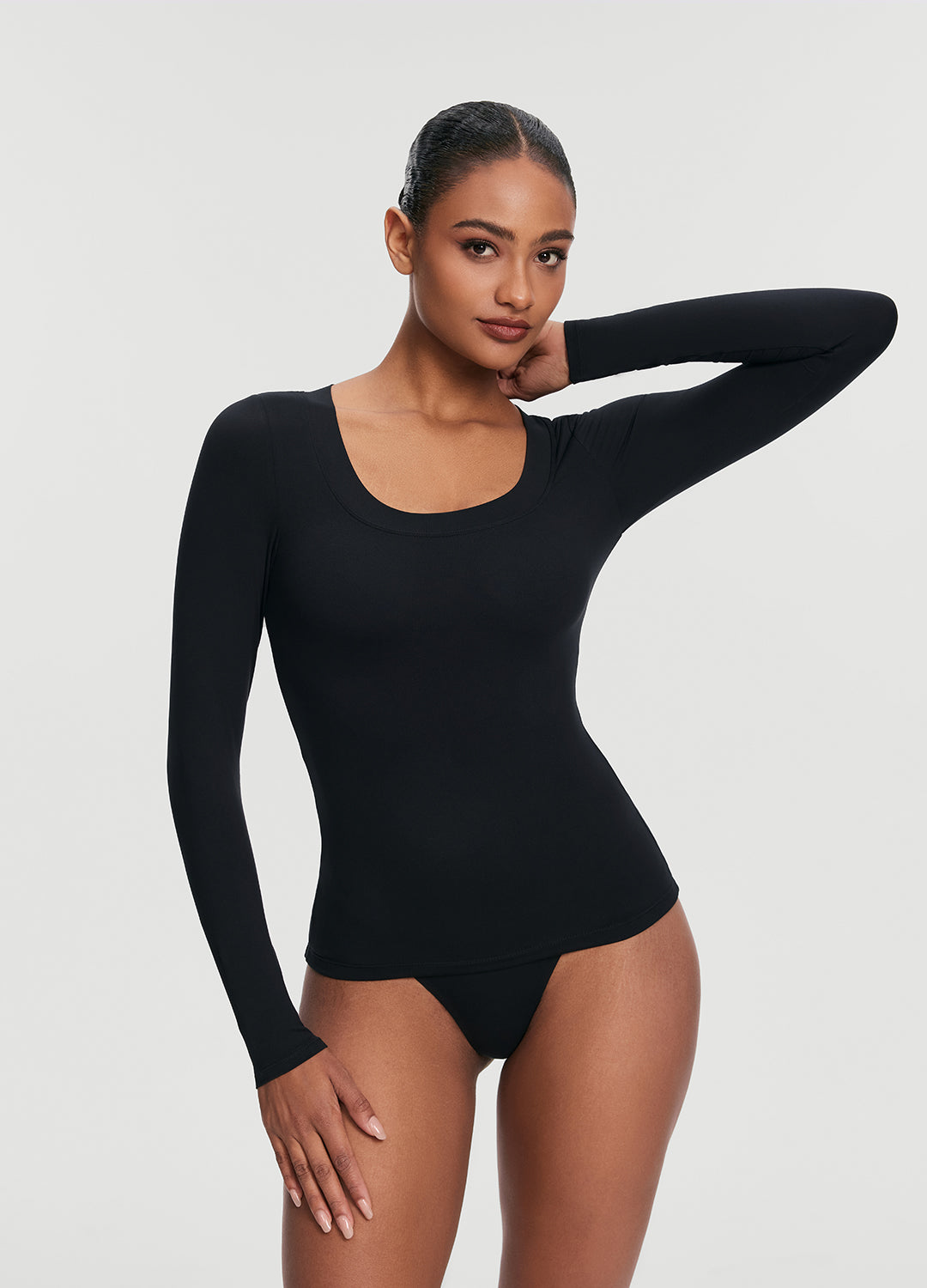 Scoop Neck Long Sleeve Top | Black