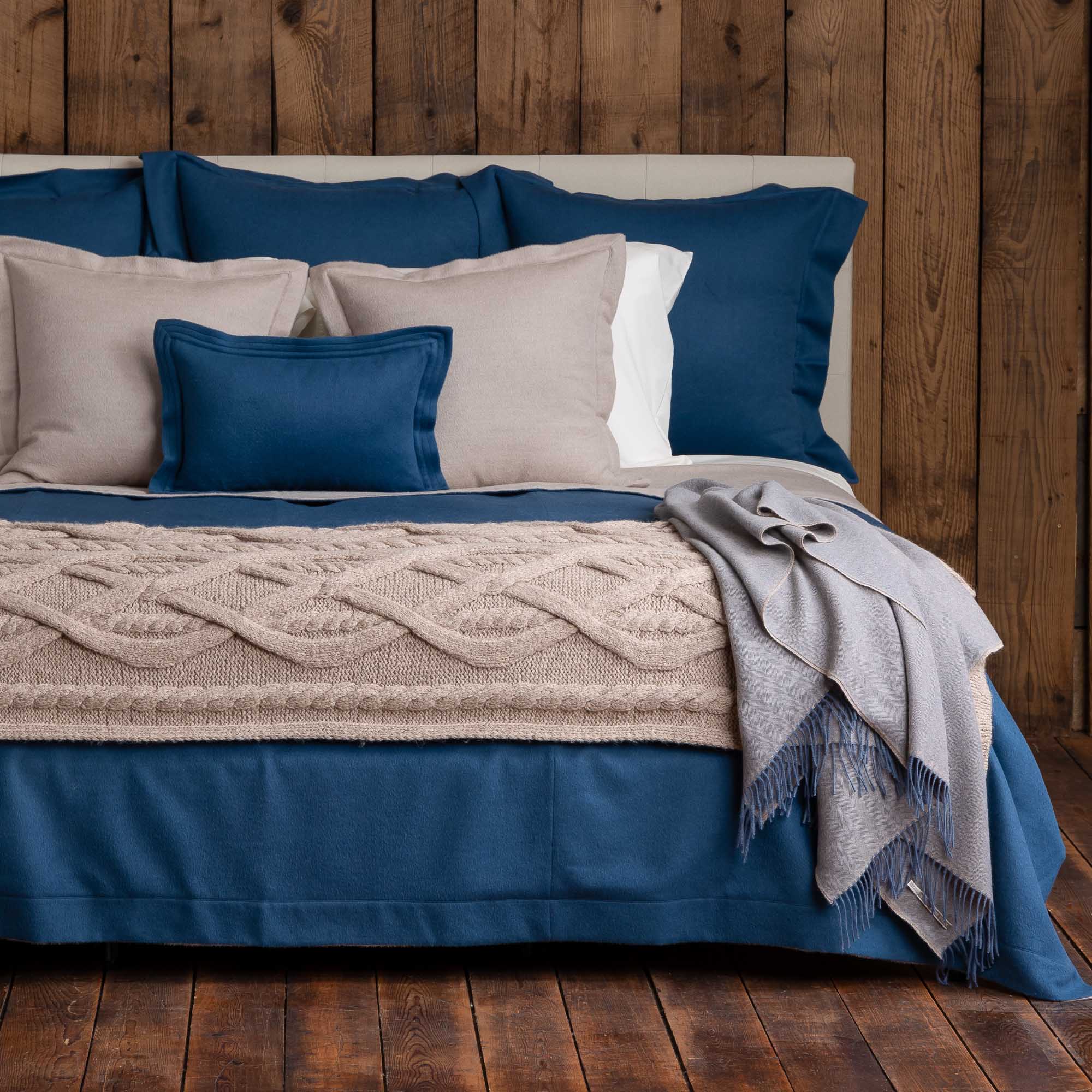 Buckley Throw | Light Taupe