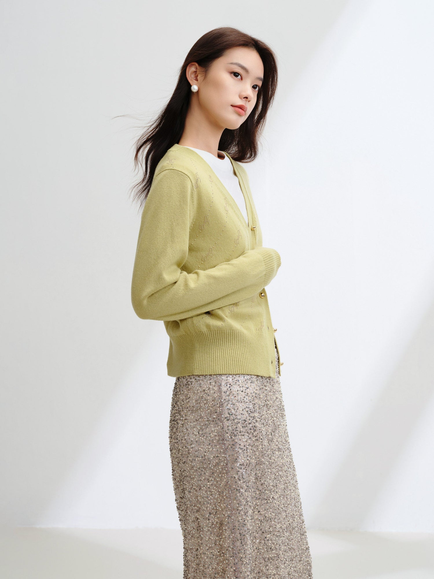 Wool Cashmere V-Neck Sequin Knit Cardigan | Green