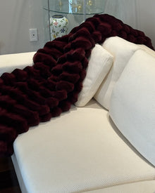 Fur-Free Chinchilla (Faux Fur) Throw | Wine Chinch