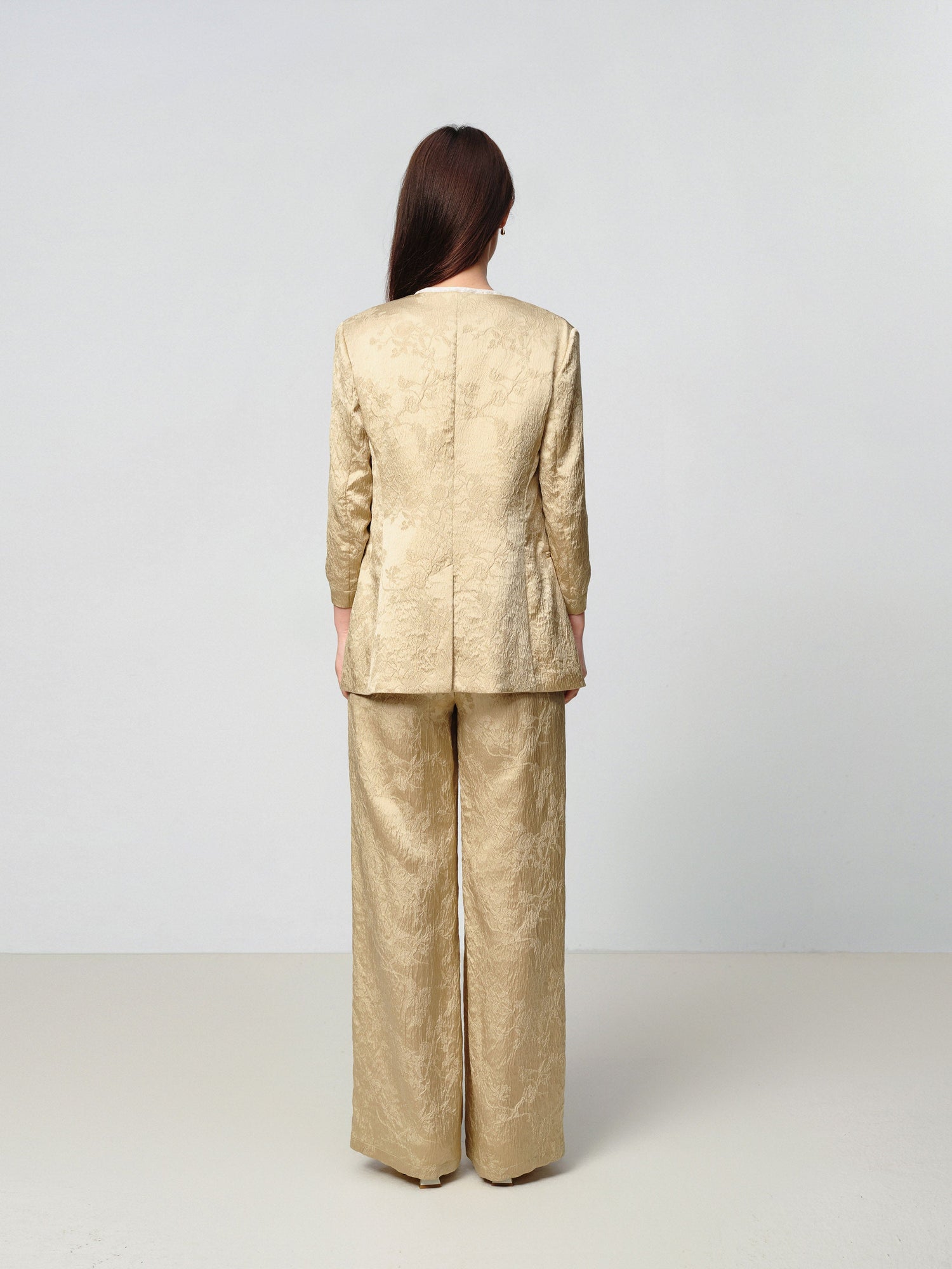 Mulberry Silk Jacquard 3/4 Sleeve Collarless Blazer | Khaki