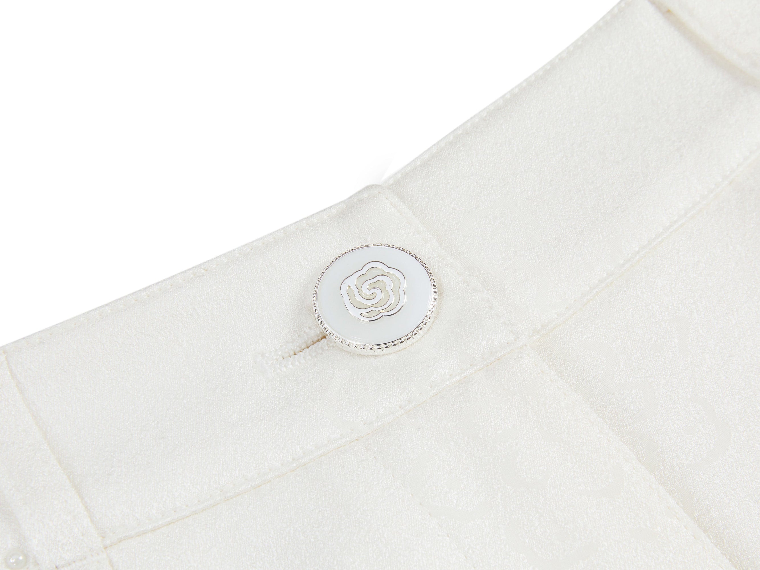 Casual Shorts | White