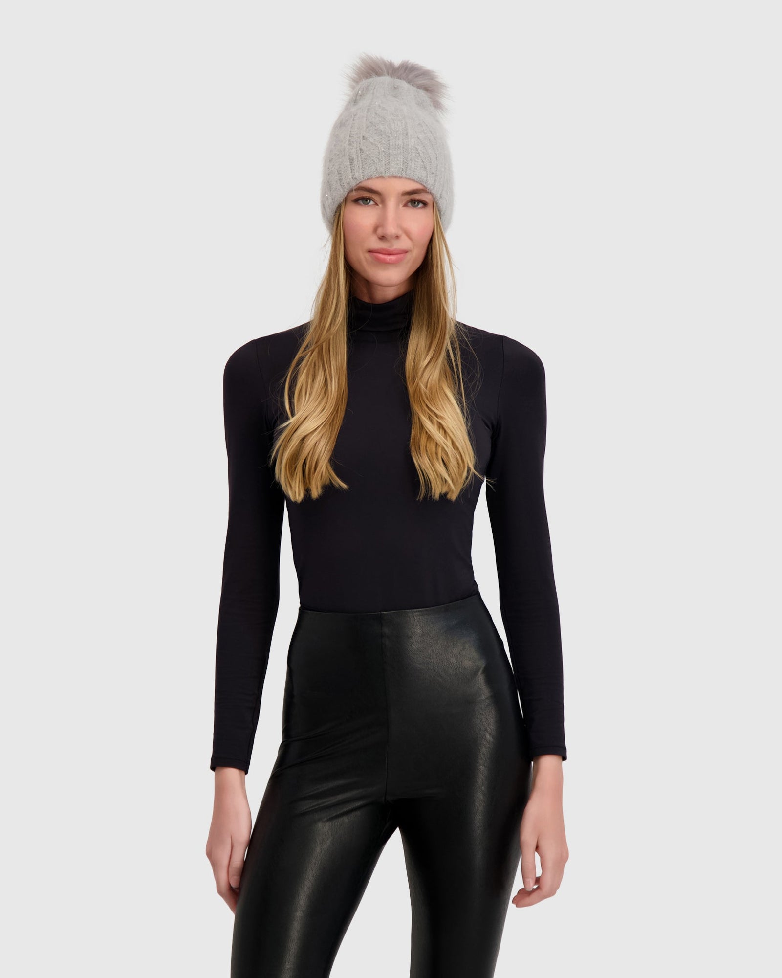 Knit Beanie Hat With Fur-Free Fox (Faux Fur) Pompom | Gray/Gray