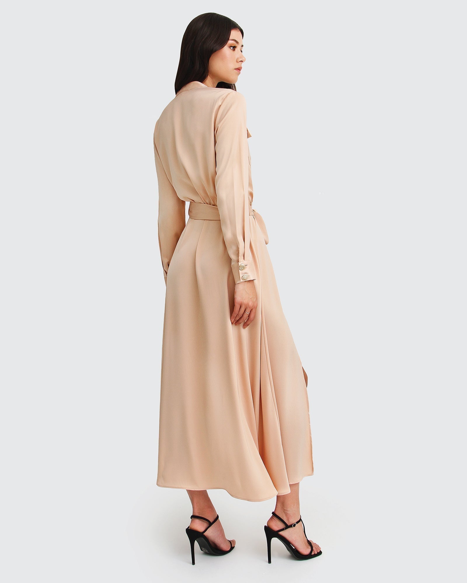 3-lover-o-lover-champagne-maxi-shirt-dress-back_1400001d-336d-4550-a77d-e31c5083fb65.jpg