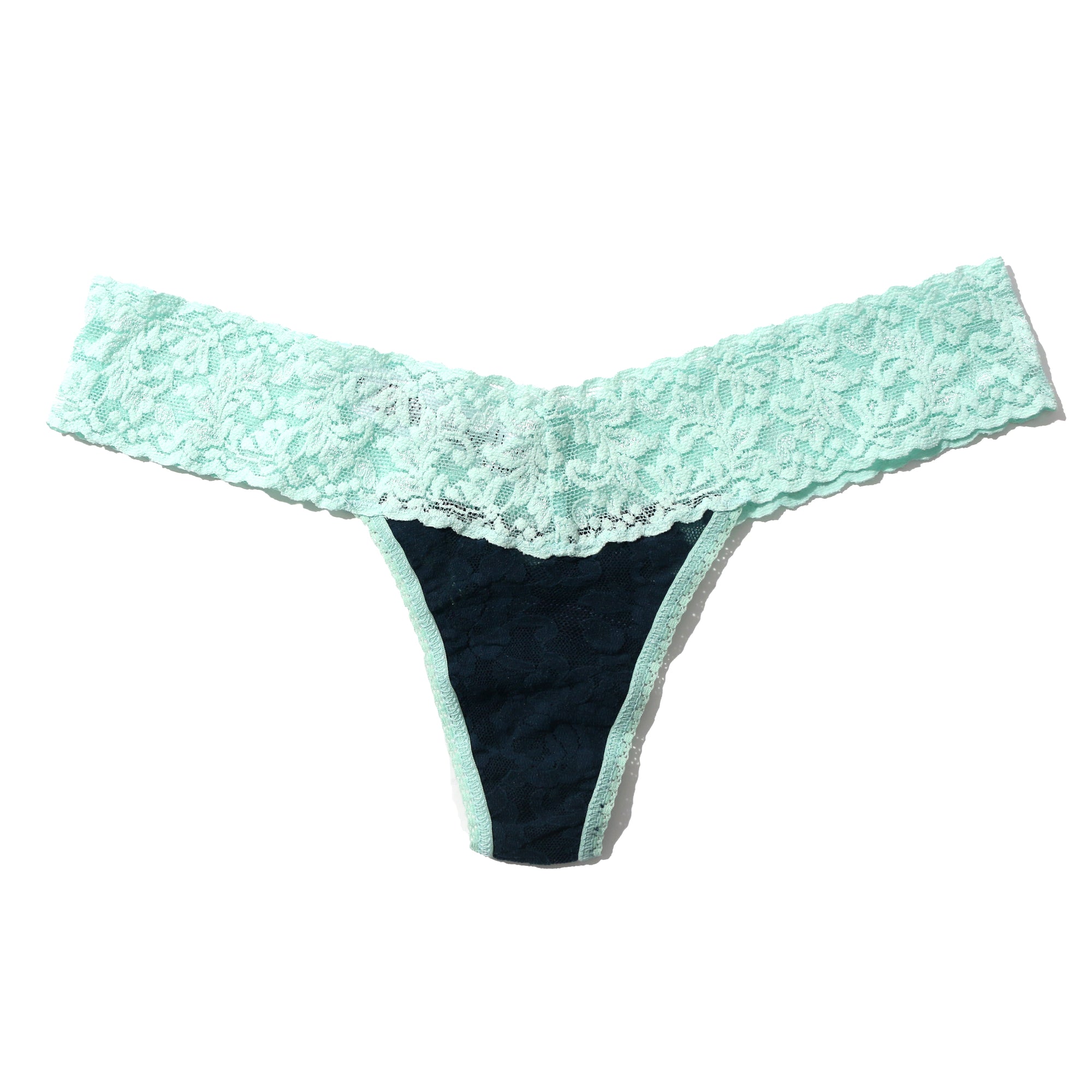 Signature Lace Low Rise Thong | Nori/Pist/Mspg