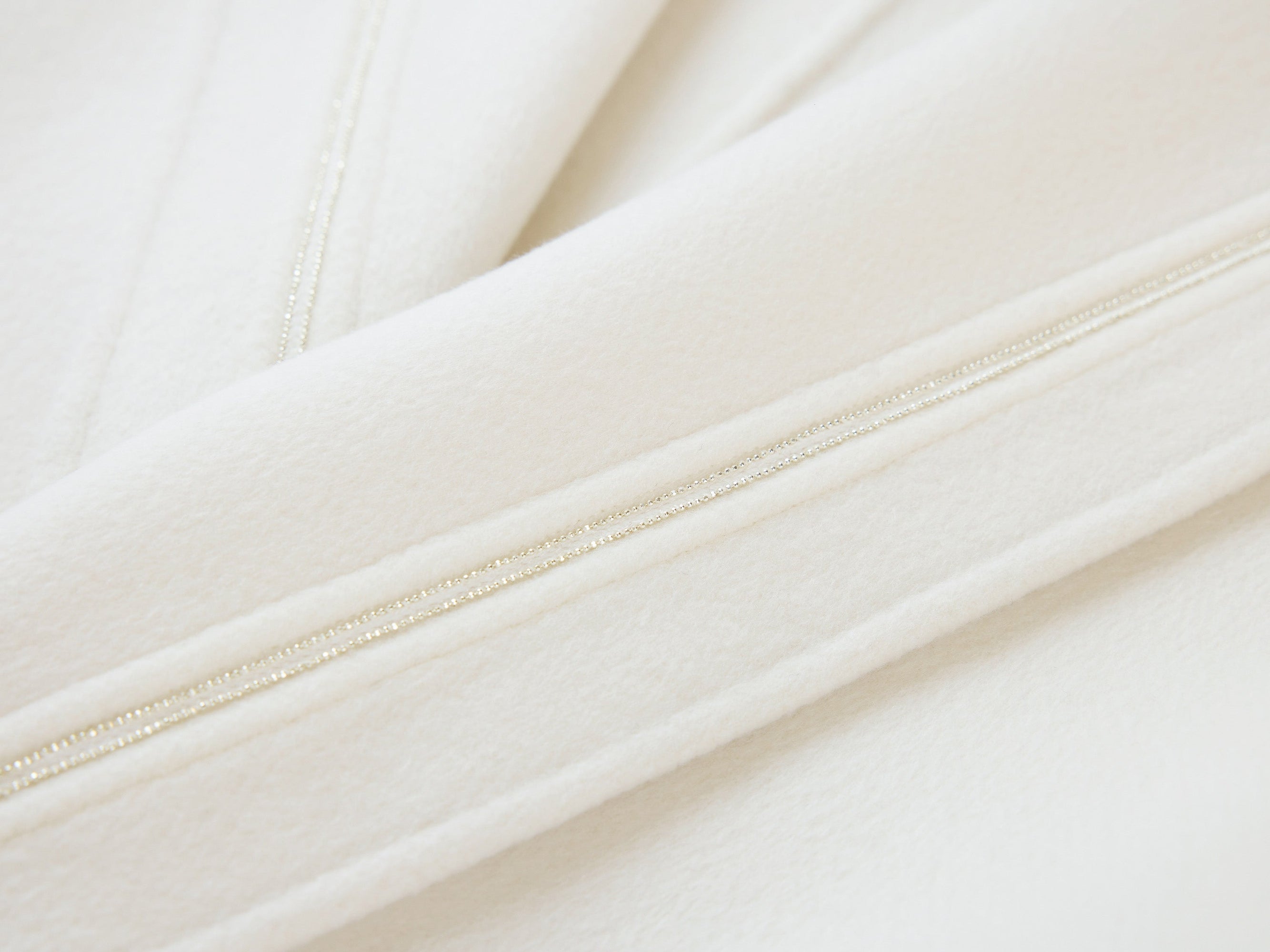 Thin-Strap Cashmere Coat | White
