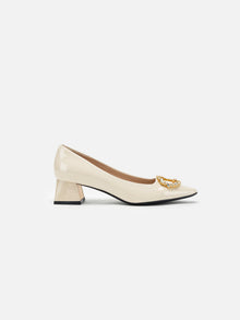 Buckle Detail Chunky Heel Commuter Shoes | White