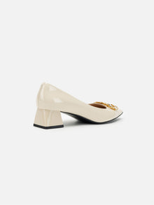 Buckle Detail Chunky Heel Commuter Shoes | White