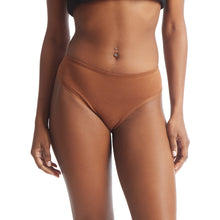 Play Stretch Natural Rise Thong | Macchiato