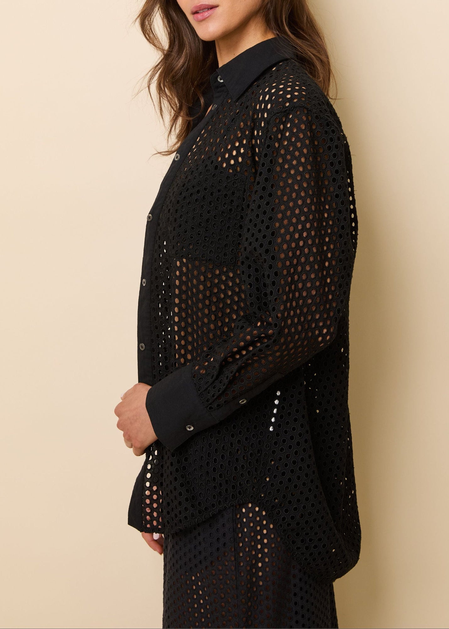 Bronte Button Down Shirt Baby Eyelet Noir - Solid & Striped