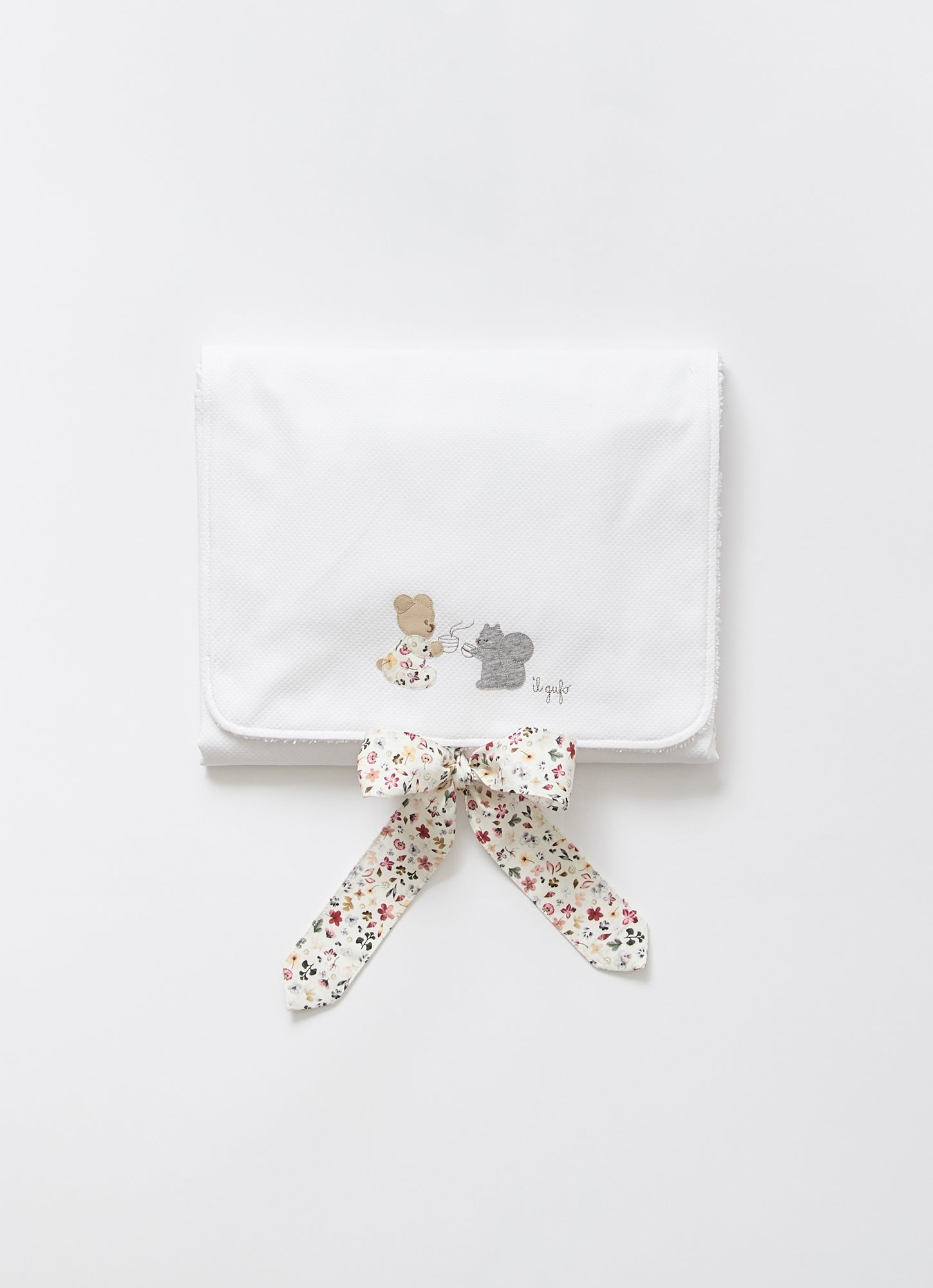 Changing Table Cover with Floral Details | Rosa Erica