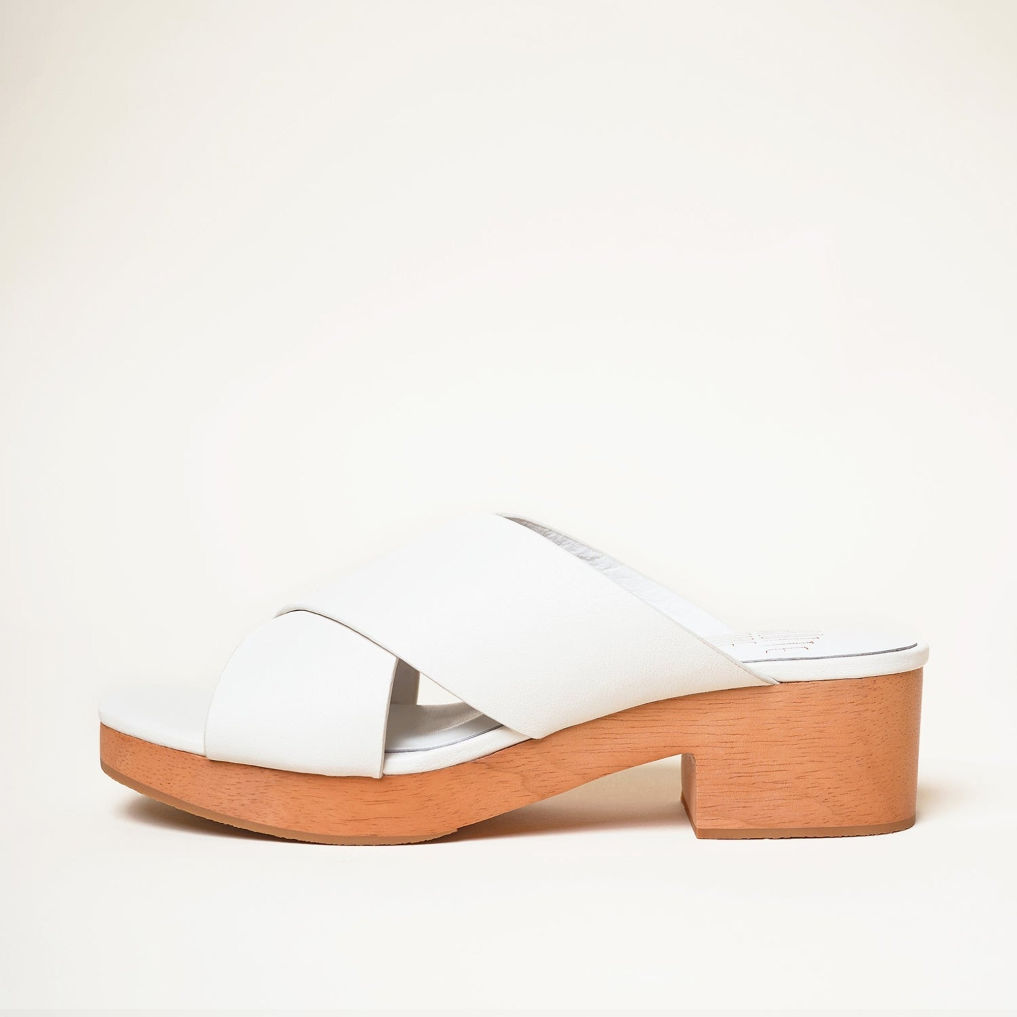 Amos Low Heel Clog Sandal | Latte