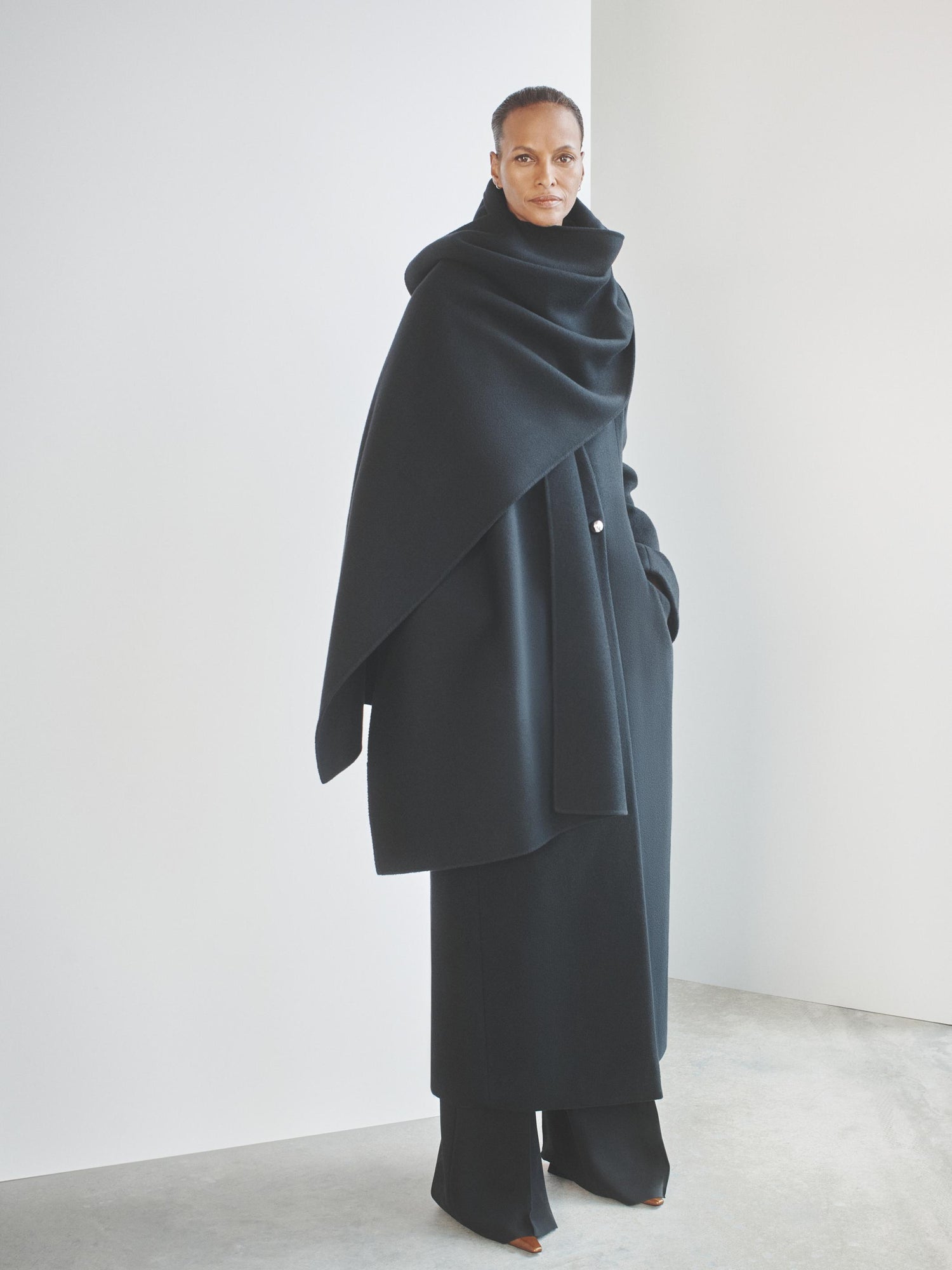 Another Tomorrow Cashmere Deep V Scarf Coat in Black – Wool Women's Outerwear