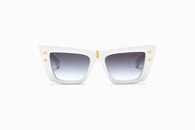 Womens | B - Eye Sunglass | White - Gold | Dark Grey Gradient