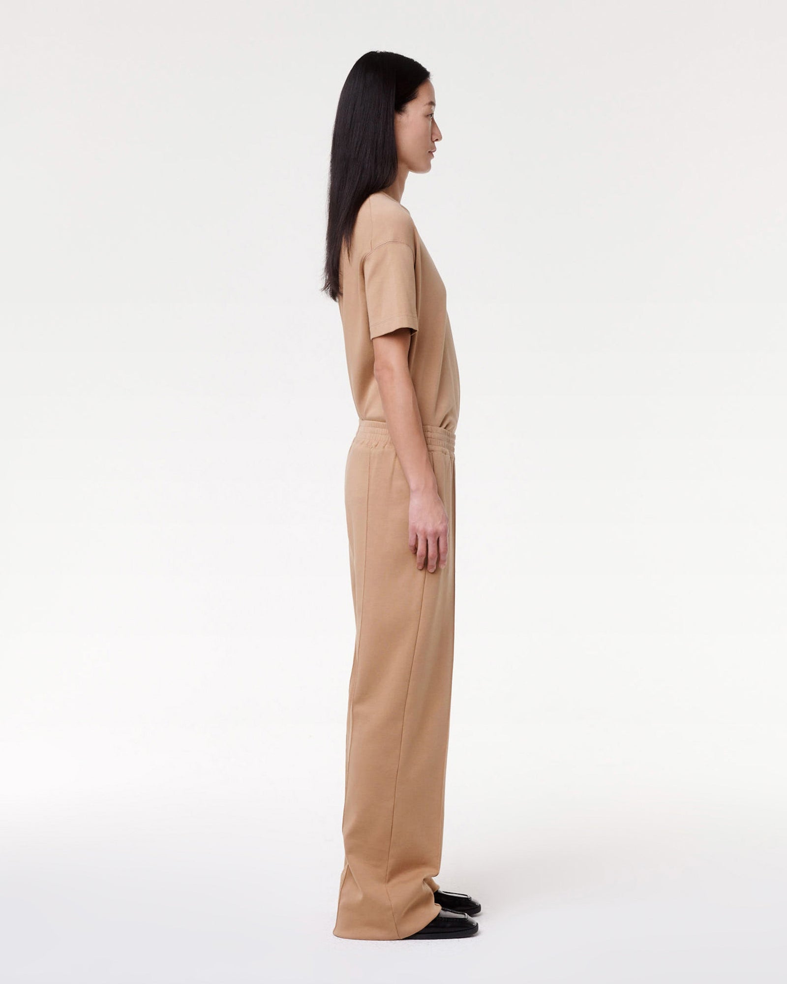 Another Tomorrow Luxe Seamed Short Sleeve in Hazelnut – Cotton Women's Trousers