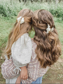 Bella Mommy and Me Matching Hair Clips | Ivory