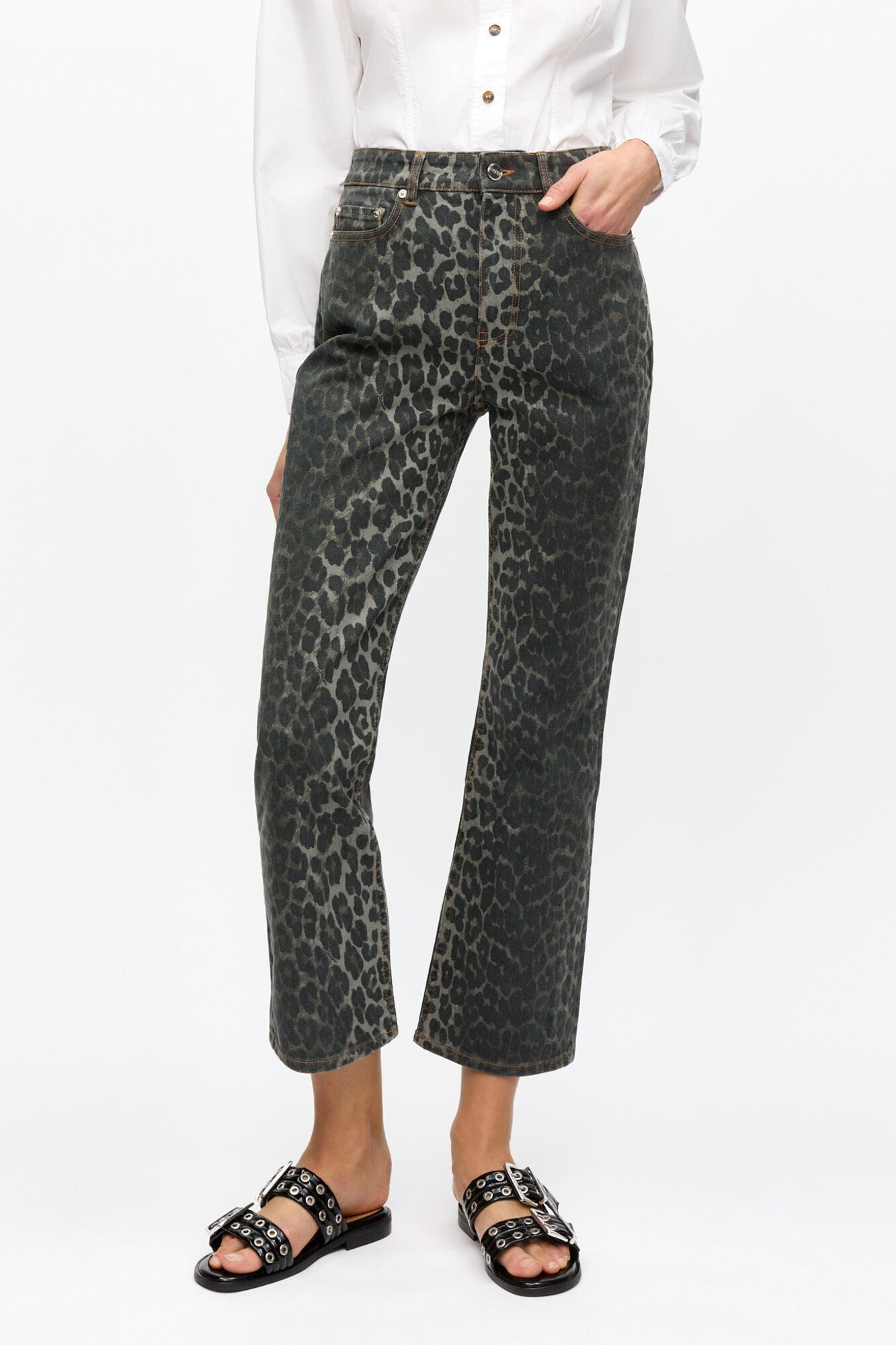 Betzy Jeans in Grey Leopard Print | Gray Pinstripe