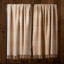 Boulder Throw | Ivory/Beige