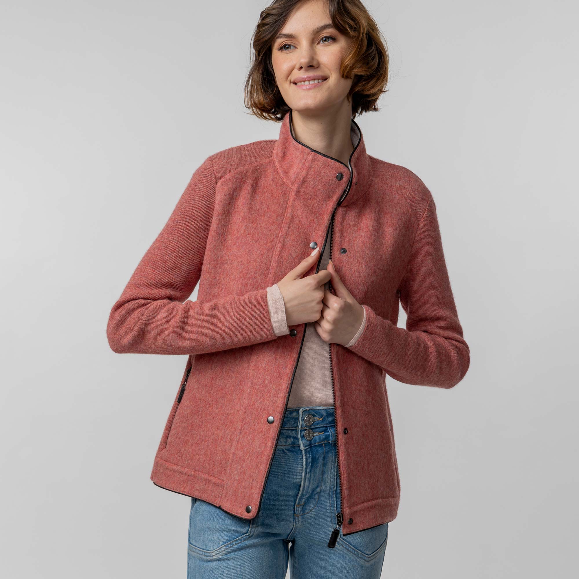 Women | Gia Jacket | Cayenne