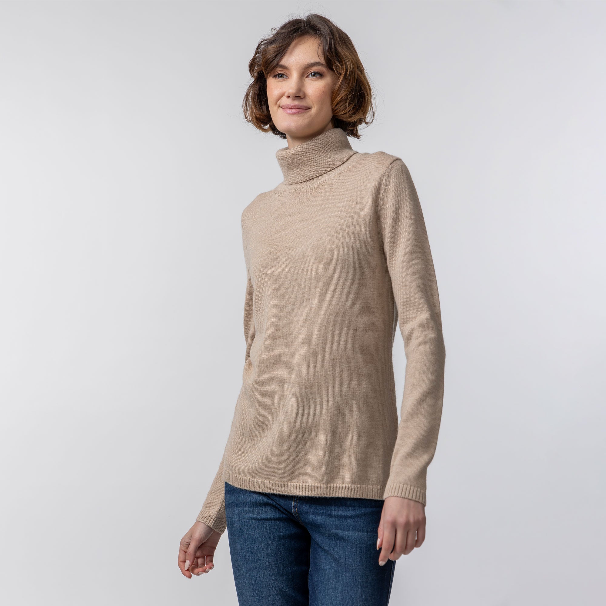 Keaton Turtleneck | Beige