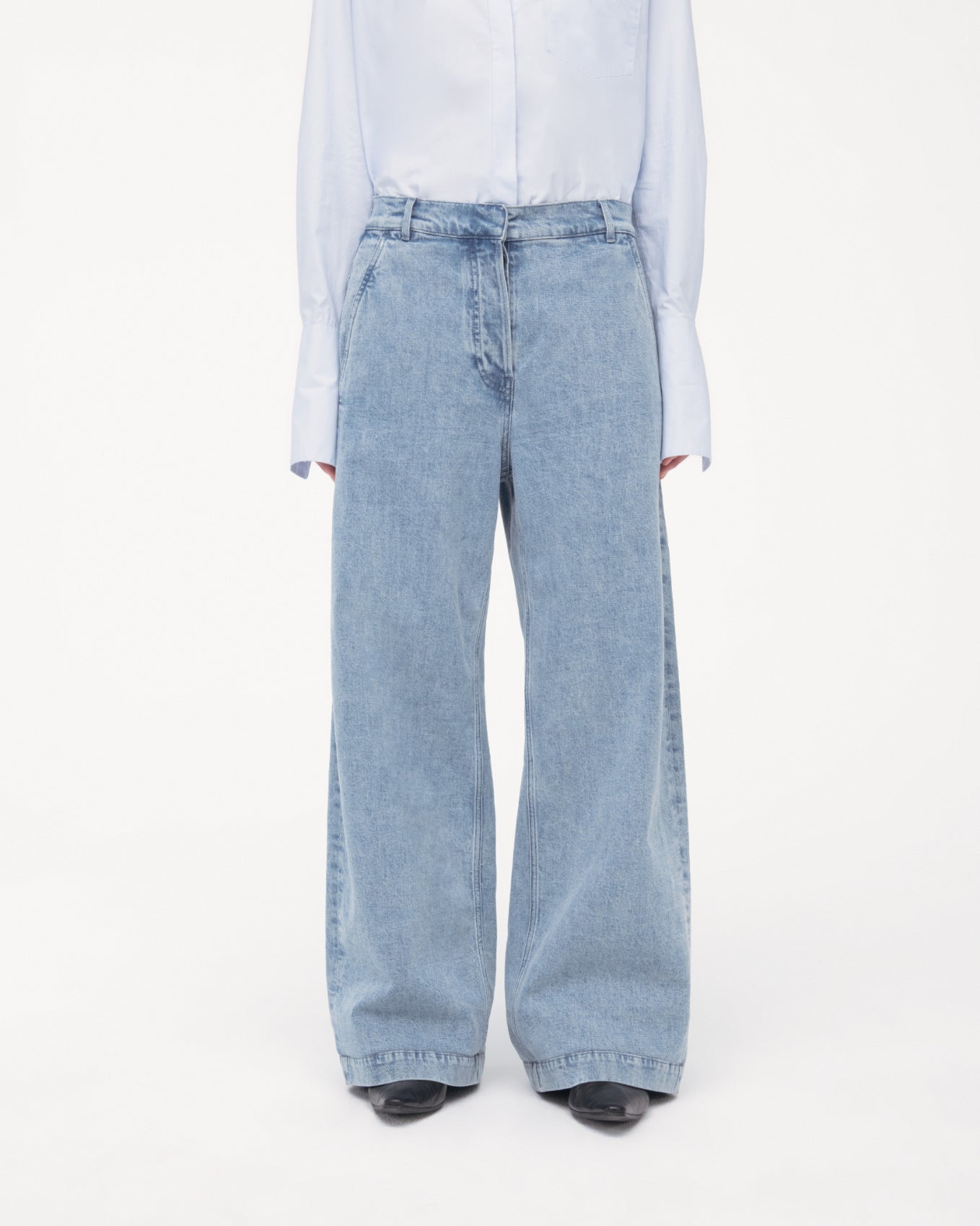 Another Tomorrow Boyfriend Denim Pant in Light Blue Wash – Denim Women's Trousers