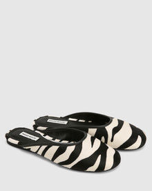 Womens | Chaos Pony Flat | Black/Zebra