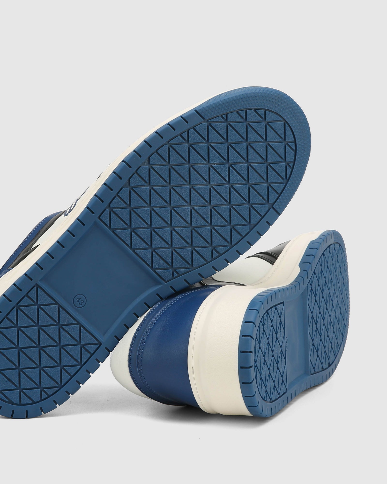 Mens | CM-01 Combo Leather Sneaker | Blue