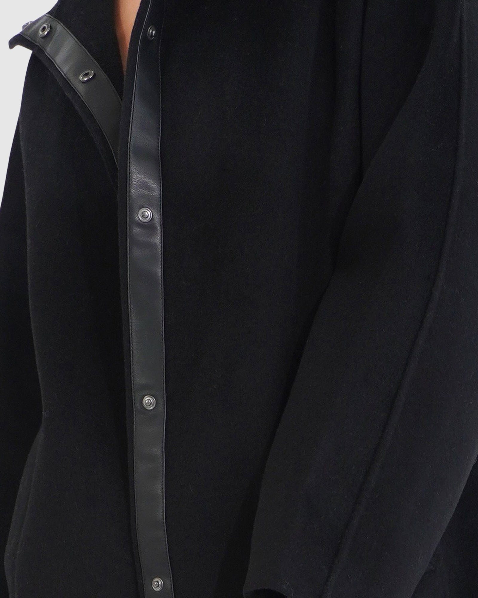 Come On Over Trimmed Coat | Women | Black