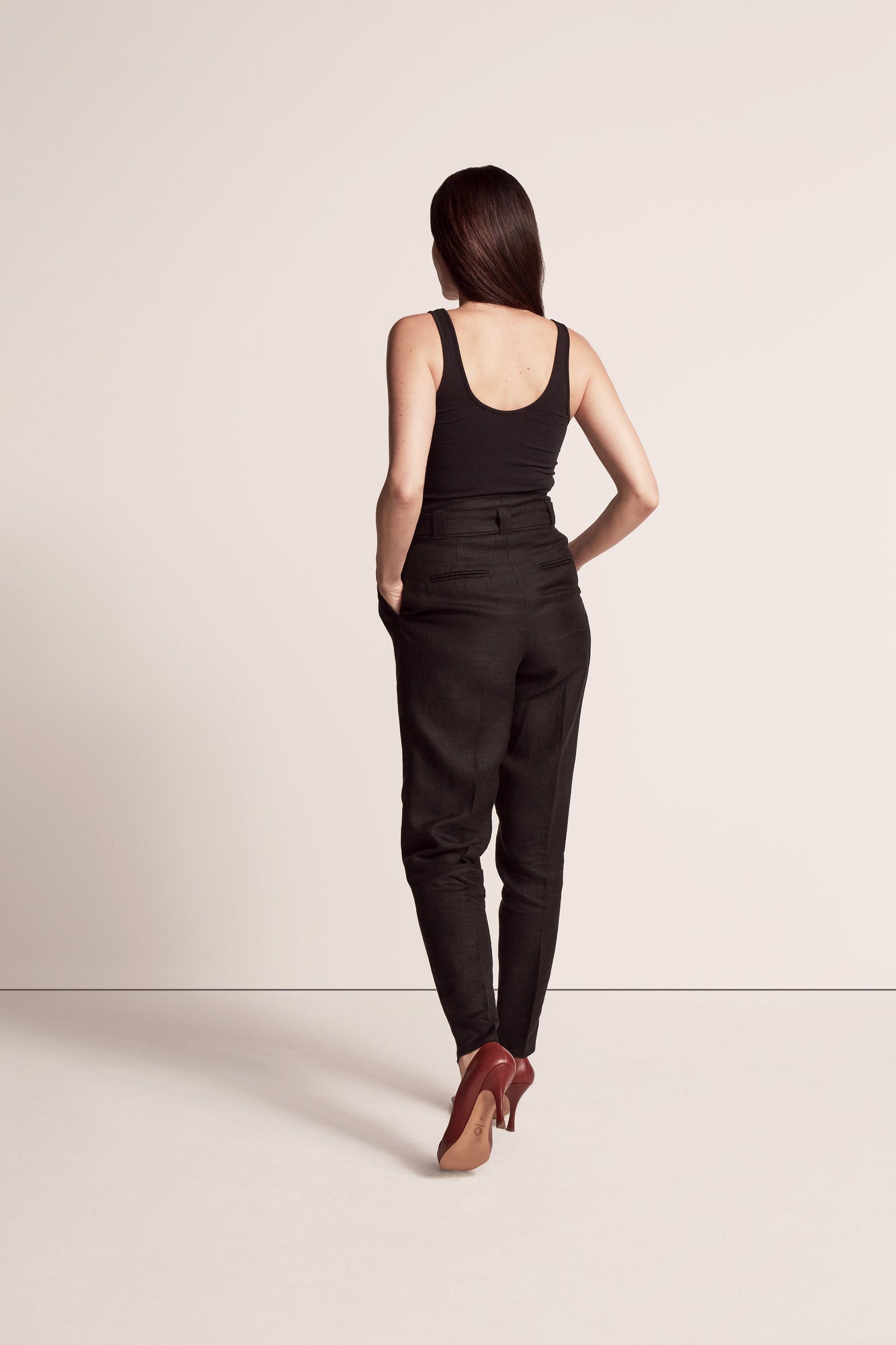 Another Tomorrow Paper Bag Pleated Trouser in Black – Linen Women's Trousers