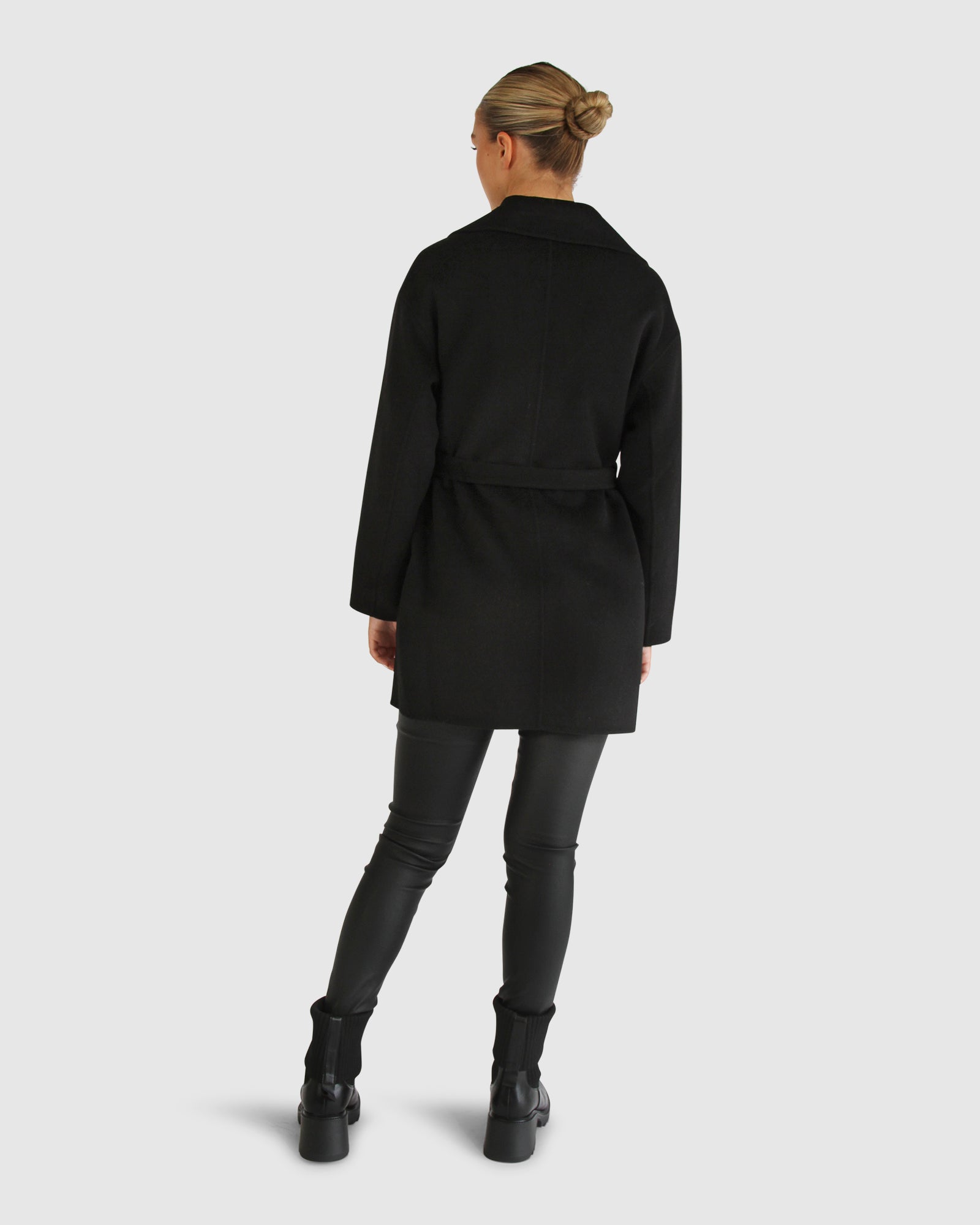 Eternal Flame Short Robe Coat | Women | Black