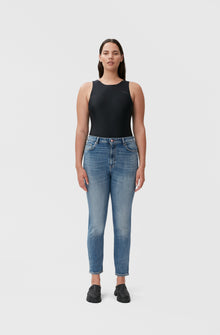 Cropped Slim-Leg Jeans | Mid Blue Vintage