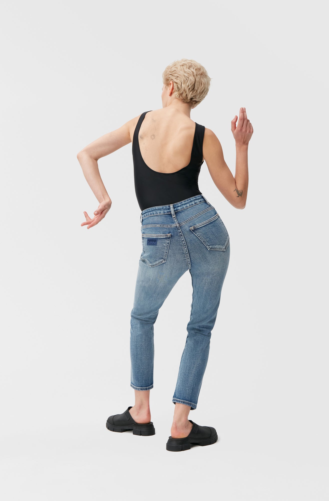 Cropped Slim-Leg Jeans | Mid Blue Vintage