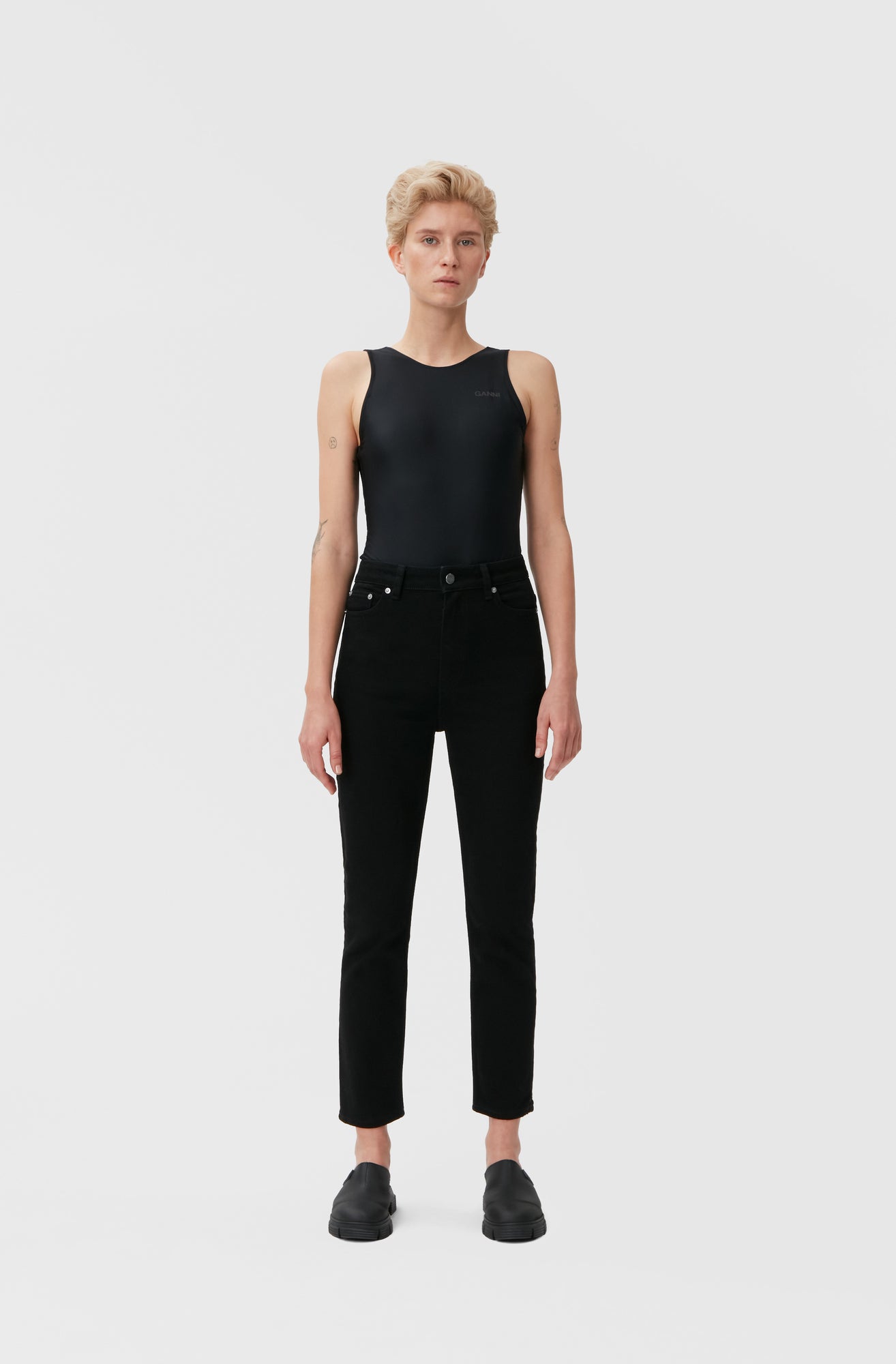 Stretch Cropped Jeans | Black/Black