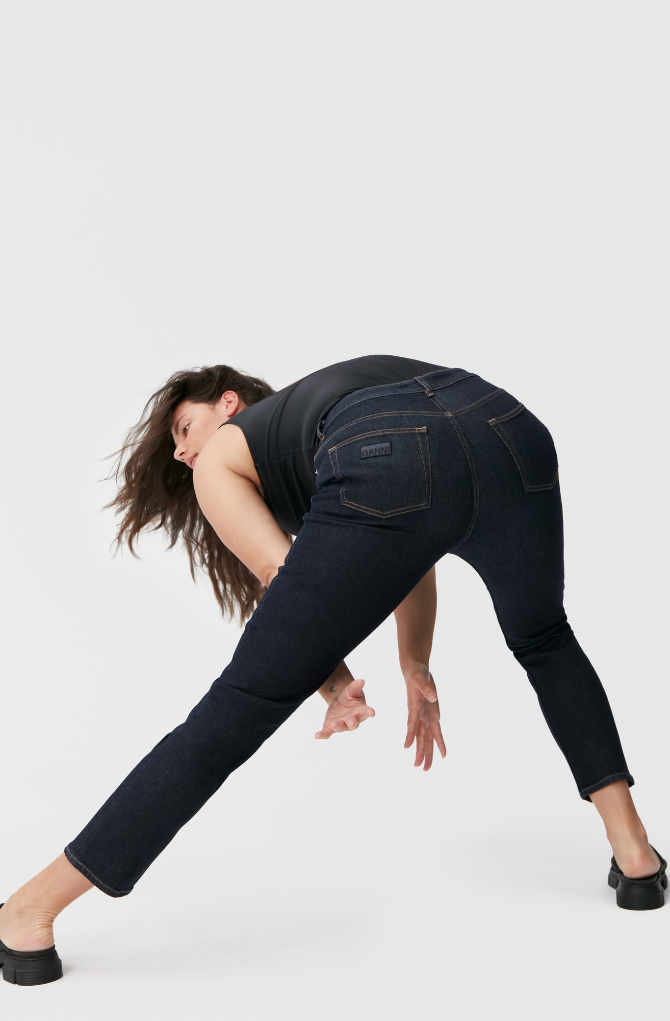 Stretch Cropped Jeans | Indigo