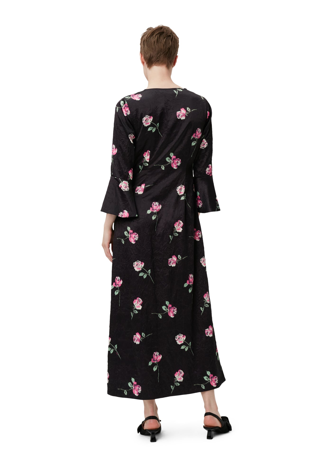 Crinkled Satin U-neck Long Dress | Black