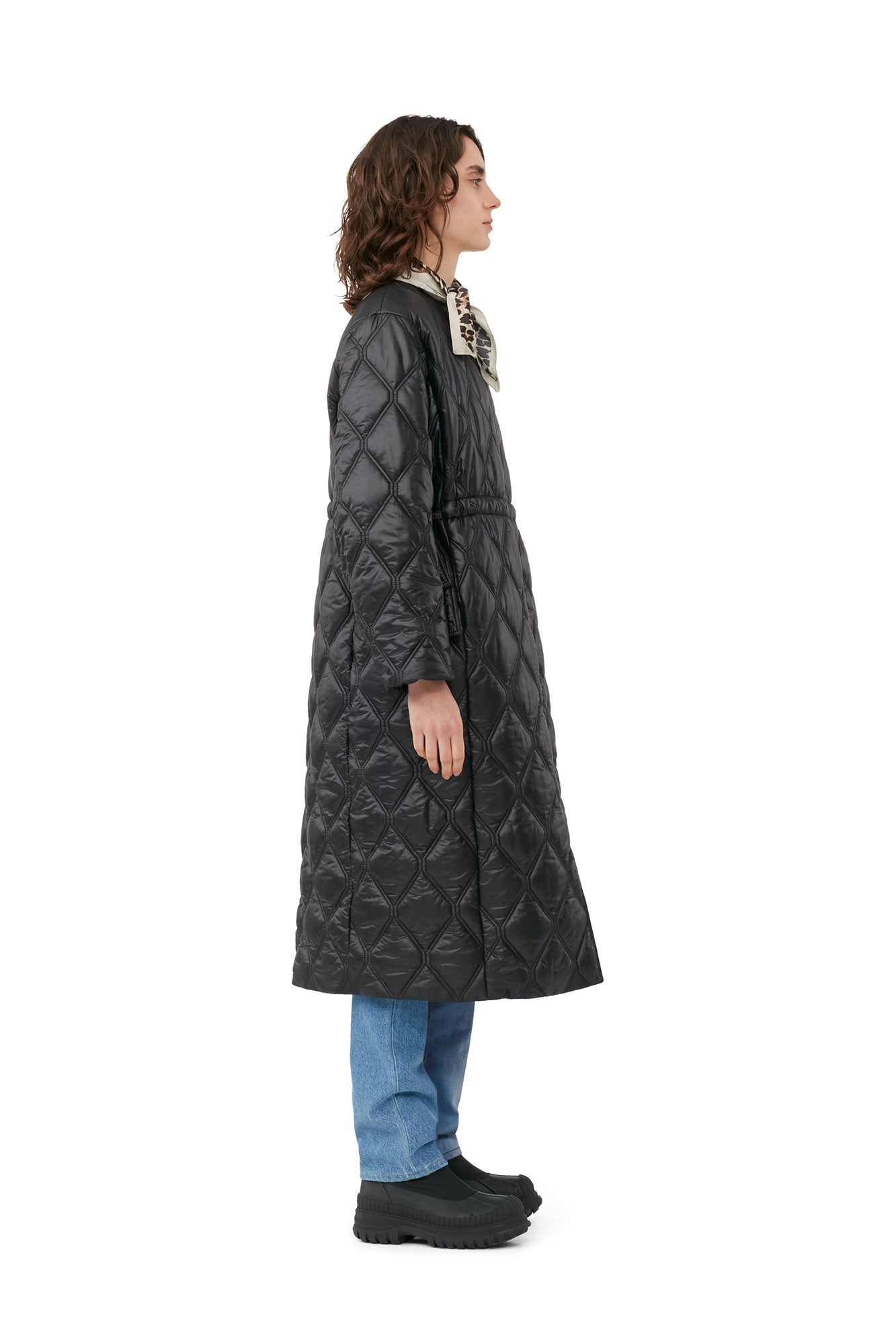 Shiny Quilt Long Coat | Black
