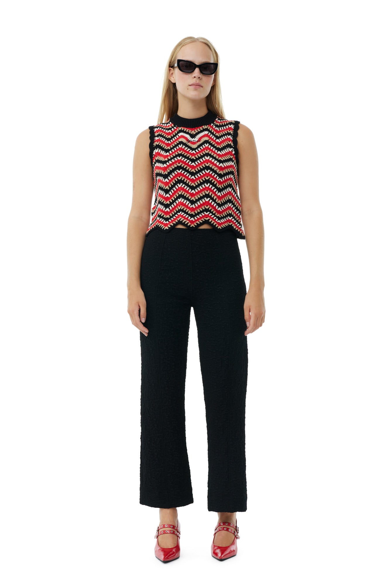 Textured Suiting Cropped Pants | Black