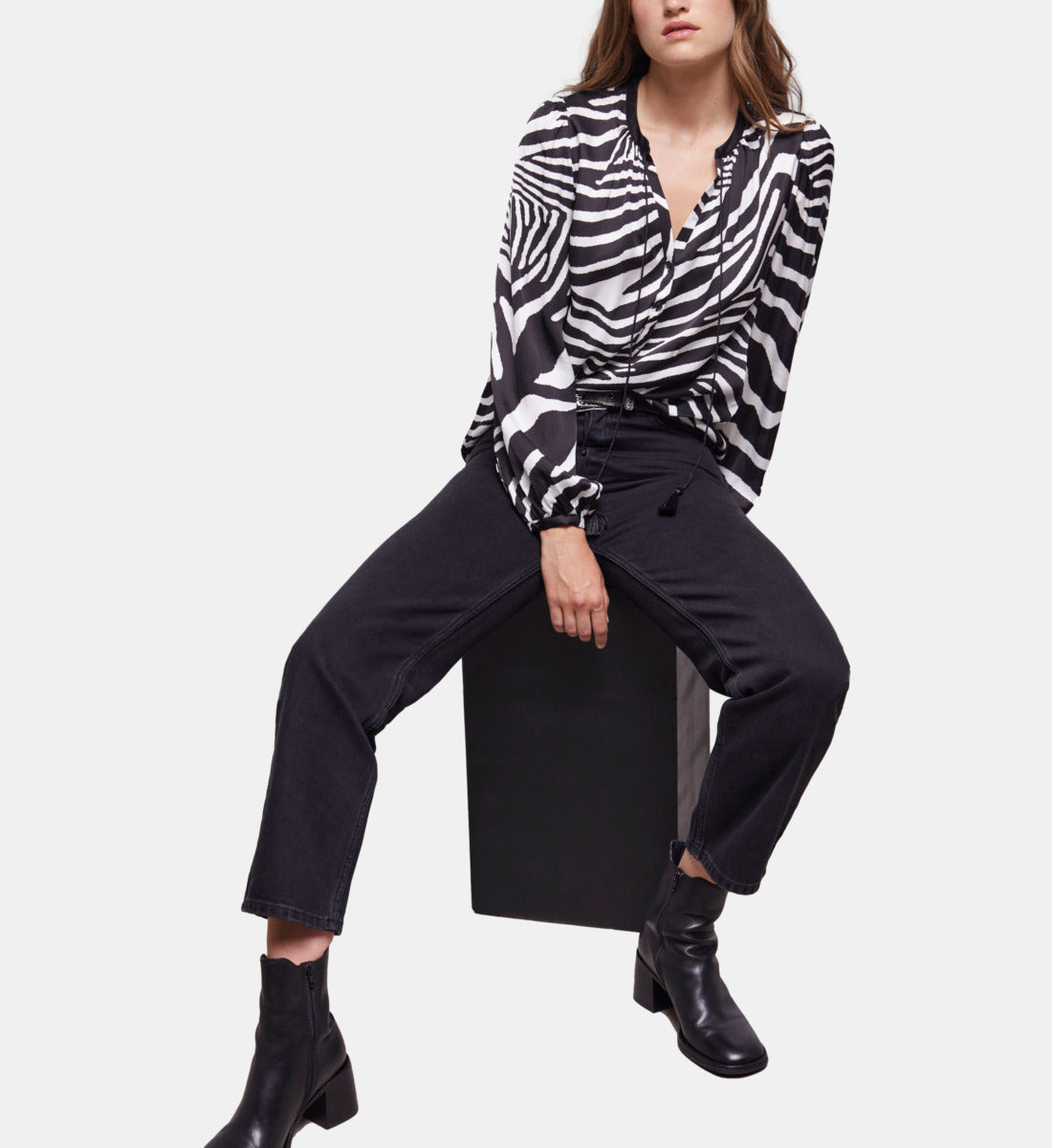 Printed Blouse | Women | Black x White