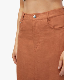 Front Slit Skirt | Bran