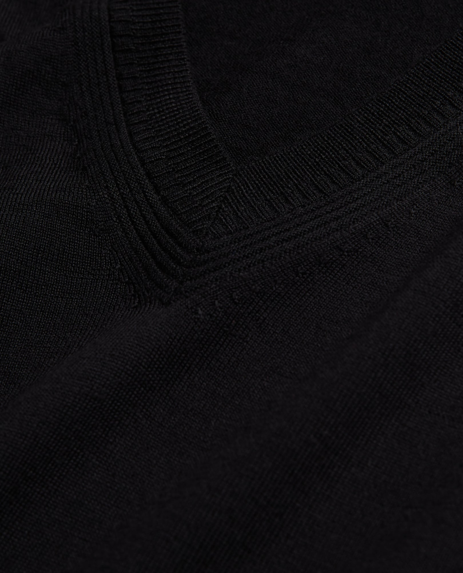 Wool Sweater | Women | Black