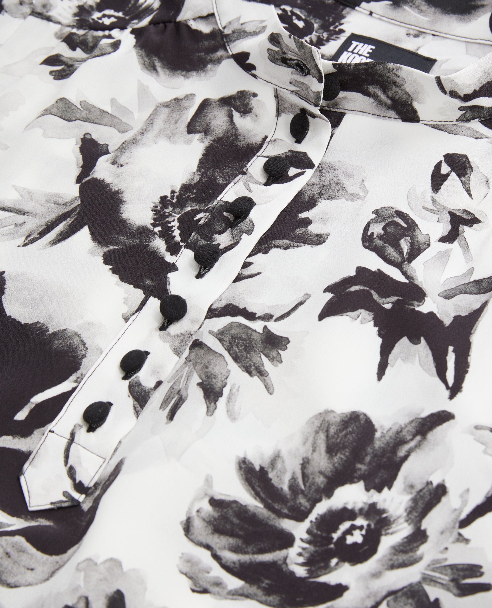 Printed Top With Buttoning | Women | Black x White