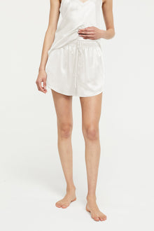 Noa Short | Creme