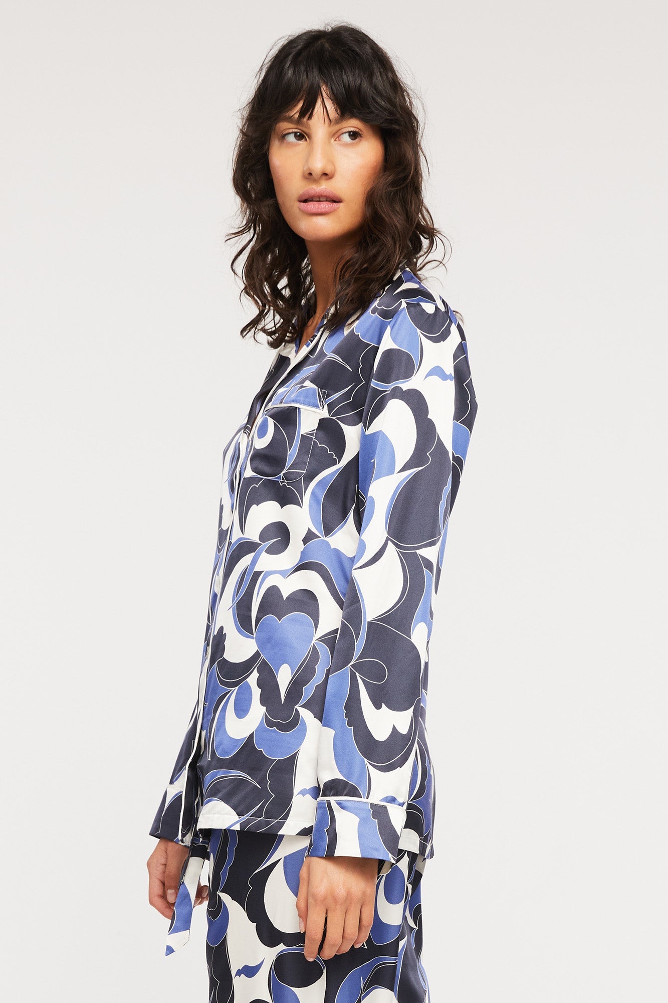 GINIA Fine Finishes Pyjama in Midnight Sky Print