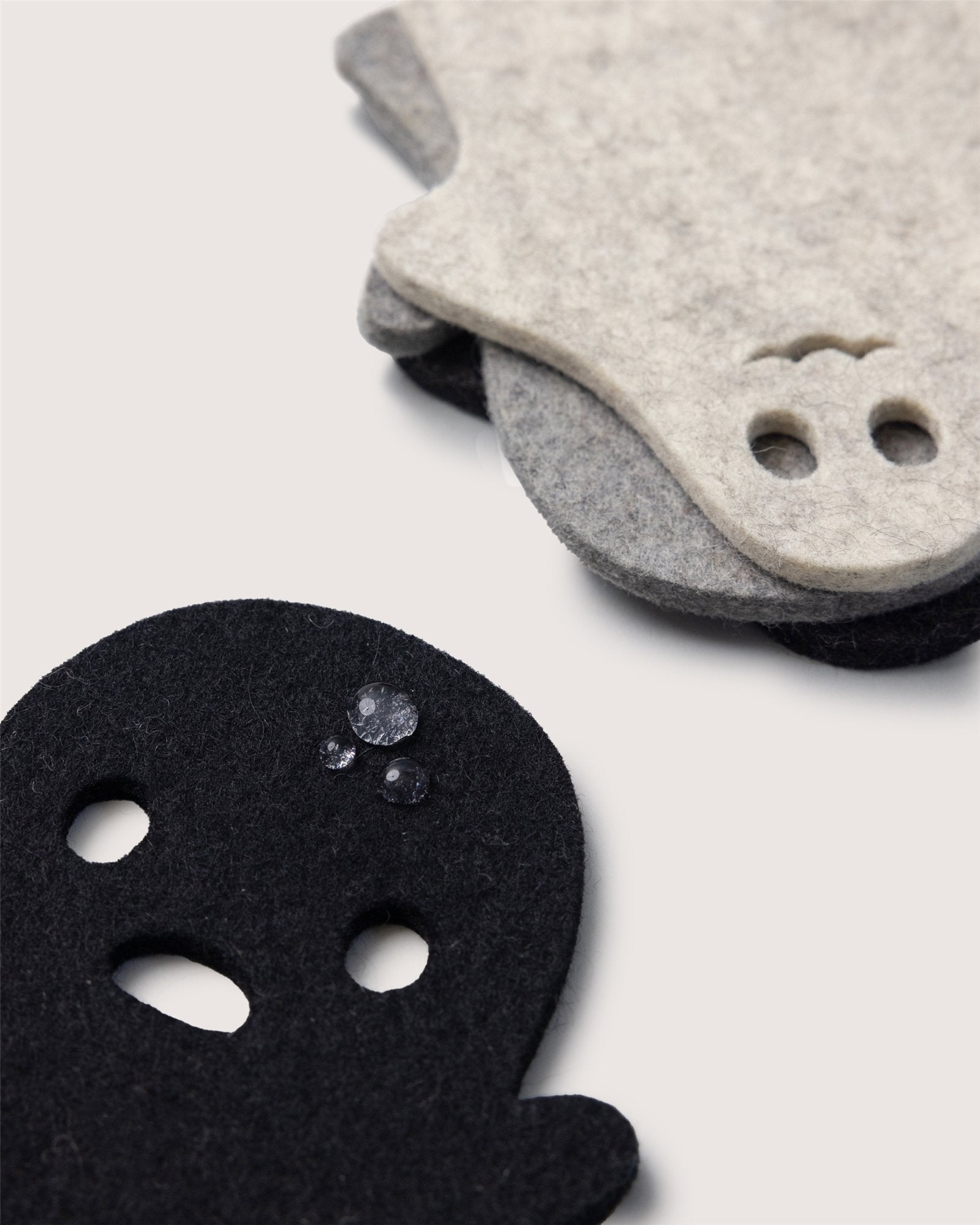Merino Wool Spooky Coaster Multi 4 Pack | Noir