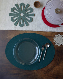 Merino Wool Oval Placemat | Kombu