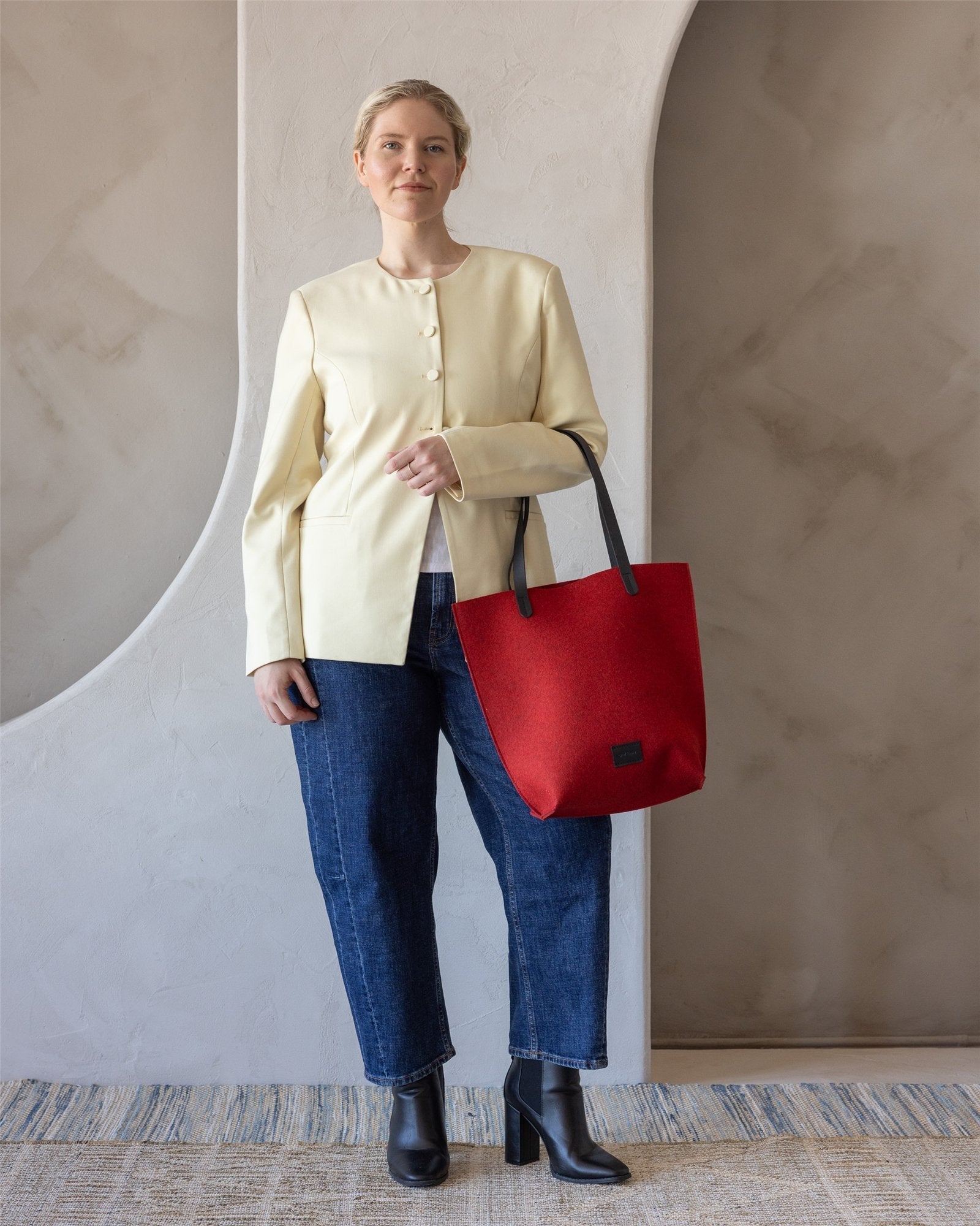 Hana Merino Wool Tote | Cherry