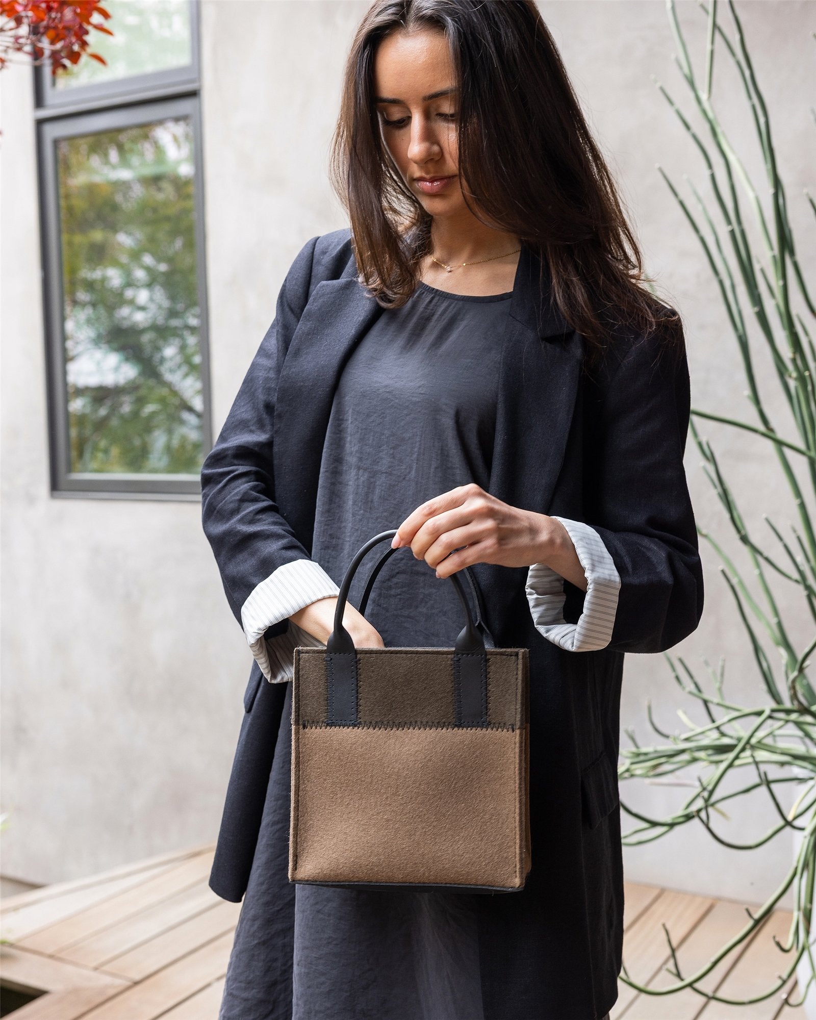 Jaunt Merino Wool Crossbody | Cumin / Tobacco