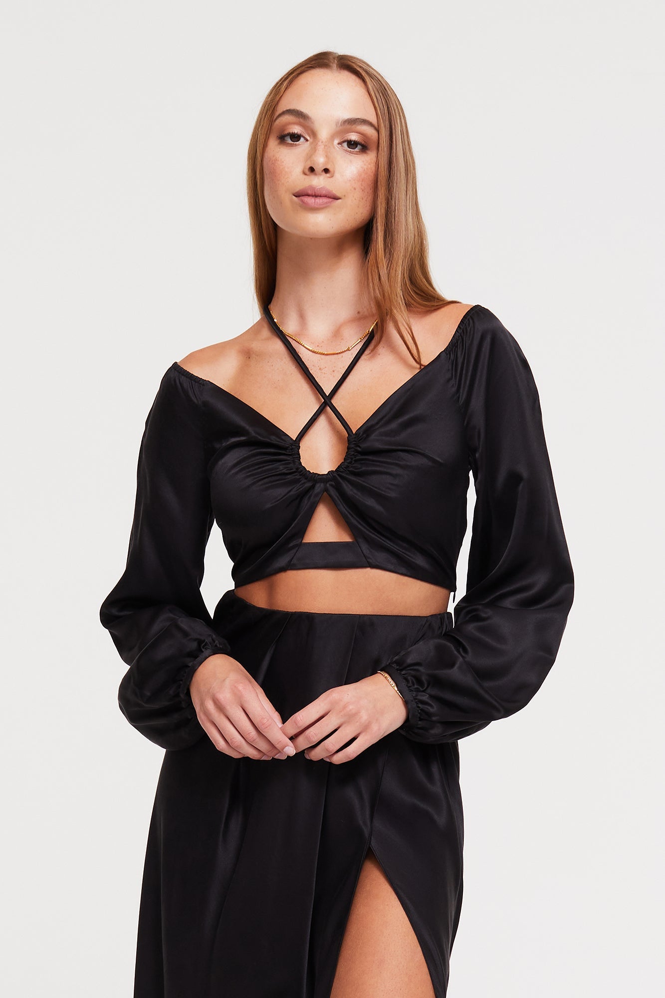 GINIA Selena Top  in Black - 25% Silk, 75% Linen